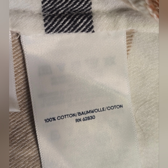 •215• Lands End Top - Picture 9 of 9